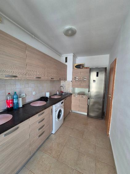 Vanzare apartament 2 camere