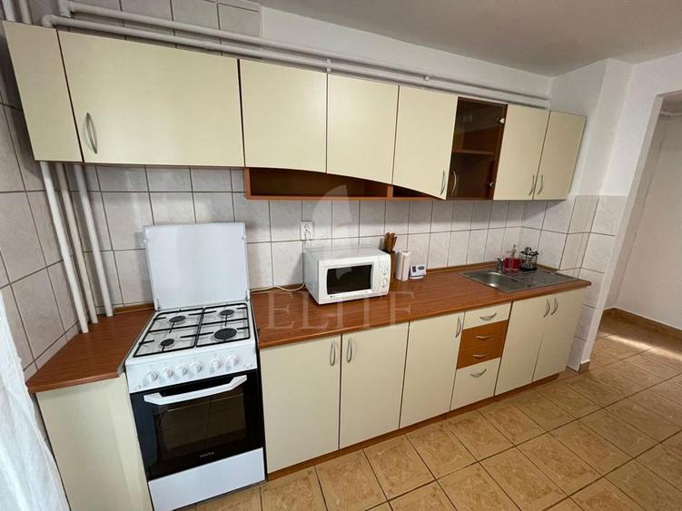 Apartament 2 camere în zona CAMINELE STUDENTESTI