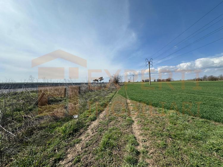 Teren de vânzare | 18.000 mp | Deschidere la DN | Ideal investiție