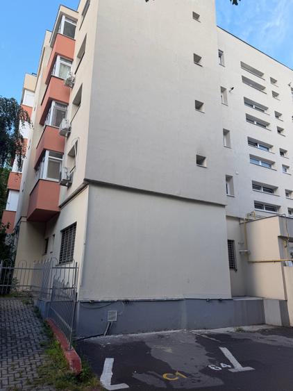 Spatiu comercial Comision Zero