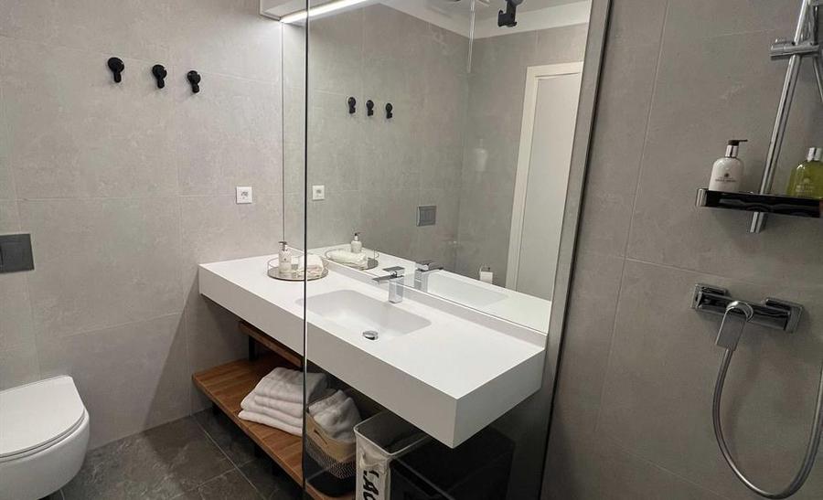 ONE Cotroceni, 2 camere deosebit, etaj 5, 62 mp, mobilat modern, garaj, terasa