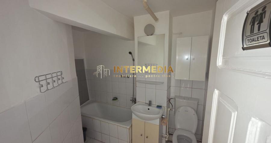 DE VANZARE GARSONIERA I DECOMANDATA I ETAJ 1 I 40 MP I