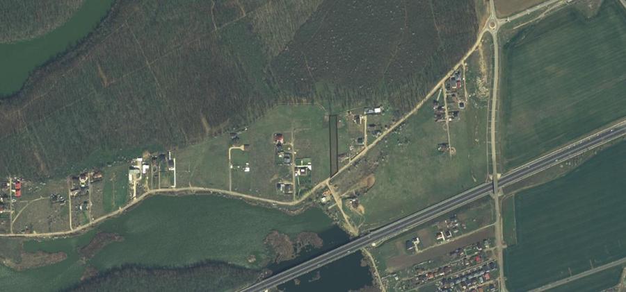 Teren liber cu vedere la lac, utilități și acces rapid A2 – Brănești