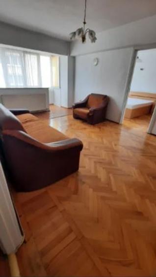 Apartament 2 Camere,Cismigiu,Sala Palatului,Amenajat,centrala,geam la baie,Liber