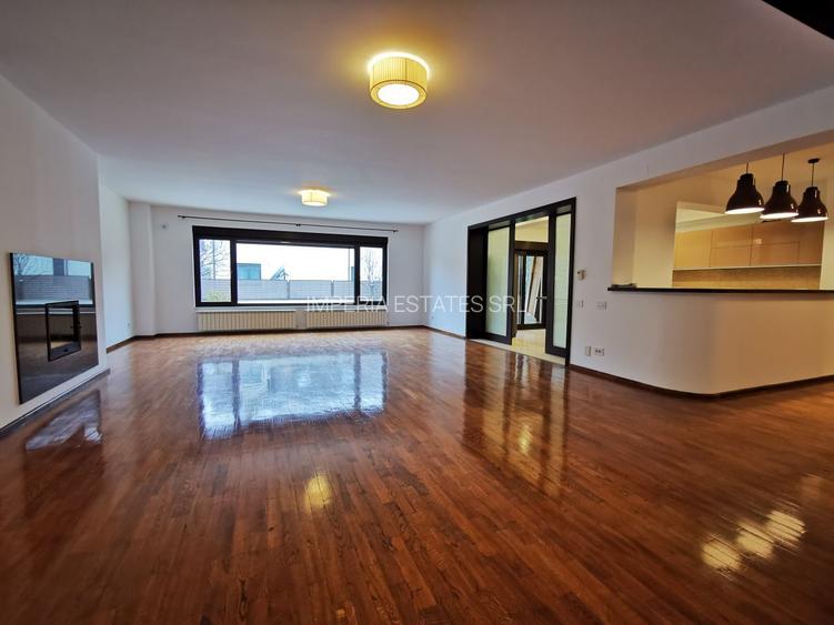Vila individuala renovata, piscina, garaj dublu - 2