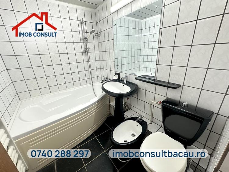 Apartament cu 3 camere de închiriat în zona Centru – Liceul Sportiv| CE1738