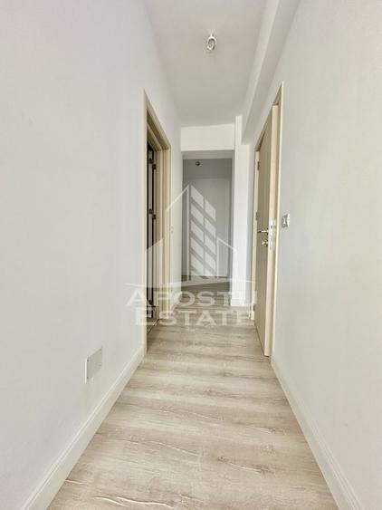 Apartament cu 3 camere, 2 locuri de parcare, zona Eso