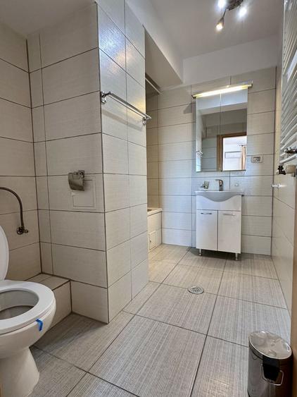 Triplex Matei Basarab-Calea Calarasi, bloc 2011 || 210mp || parcare+boxa incluse