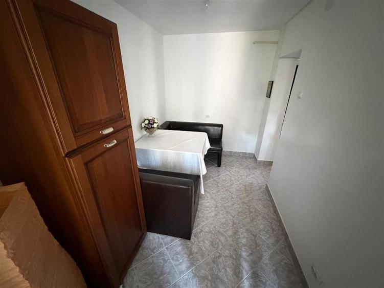 Apartament 3 camere, zona Sud - Paco , etaj 3, mobilat