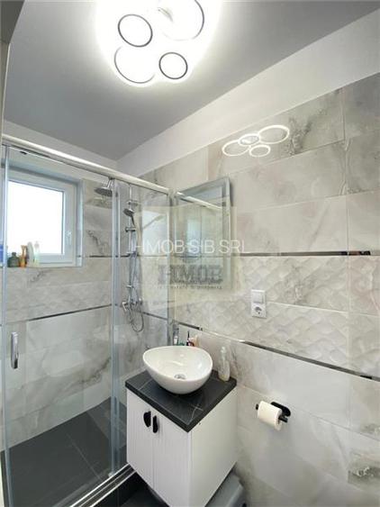 Penthouse de lux cu 3 camere si terasa in zona Kogalniceanu - 5