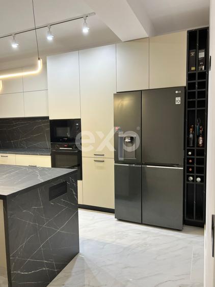 Casă modernă 4 camere – Calea Campulung, Pitești