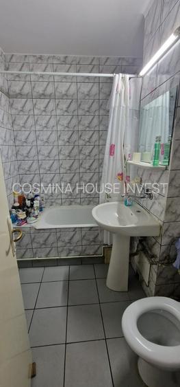 Republicii ,se vinde apartament decomandat ,2 camere ,pret 67000 euro neg. - 14