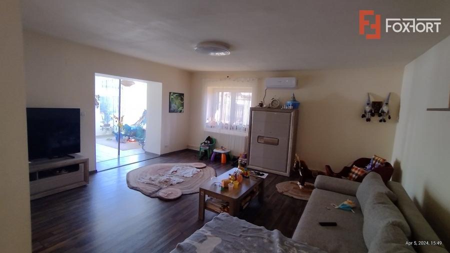 Casa individuala , Sacalaz - Curte 1730 mp