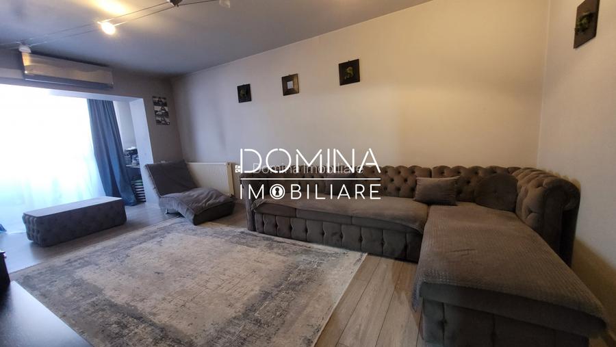 Vânzare apartament 4 camere, decomandat, strada Victoriei – central - 2