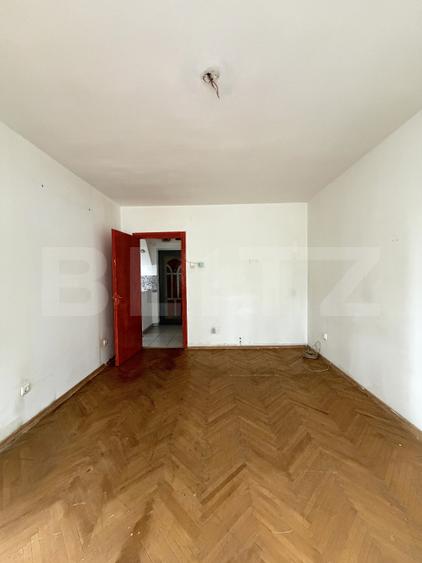 Apartament cu 2 camere, decomandat, zona Micro 1
