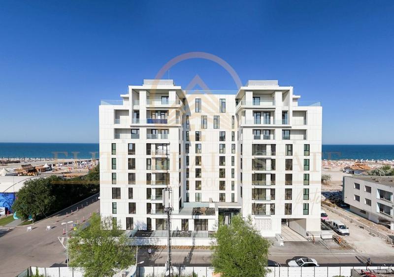 Stațiunea Mamaia - Vânzare apartament cu 2 camere cu terasa, primul rând la mare