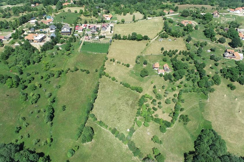 Teren de Vanzare Sohodol – Bran | 1,1 ha | lotizare nouă | intravilan & extravil