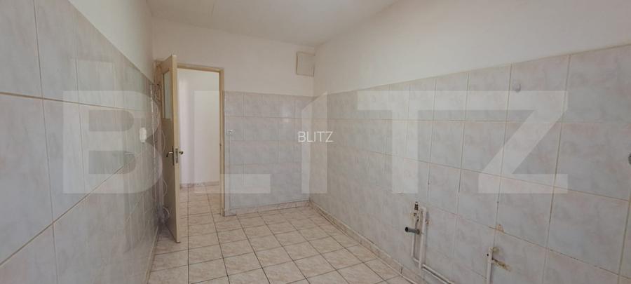 Apartament 2 camere, et. 4, zona centrală, Făgăraș – nemobilat, de renovat - 7