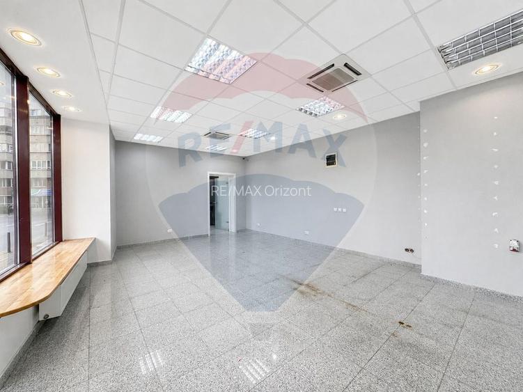 SPAȚIU COMERCIAL| DE ÎNCHIRIAT| 45 MP| ZONA JUDEȚEAN - 3