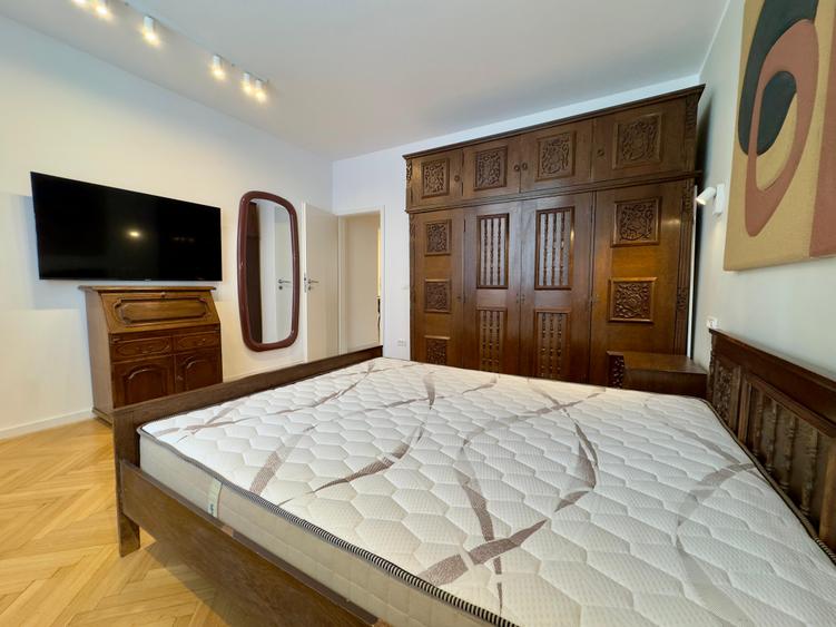 The #4th Crib - Jean Louis Calderon 4 Rooms