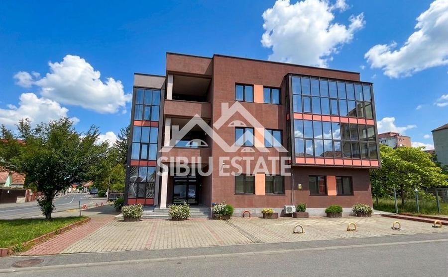 Spatiu modern de birouri 335 mp etaj 1 Sibiu zona Milea