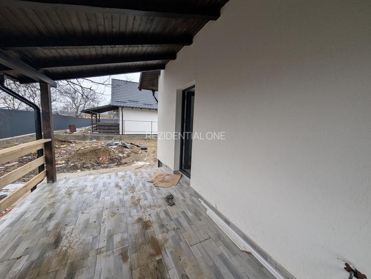 Casa Lilieci 3 dormitoare 2 băi, terasa + beci, canalizare - 5