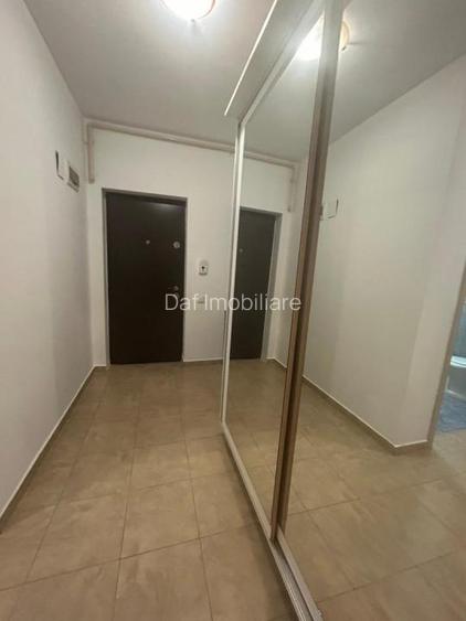 115000 euro - 2camere-55mp- decomandata-centrala proprie-metrou - 5