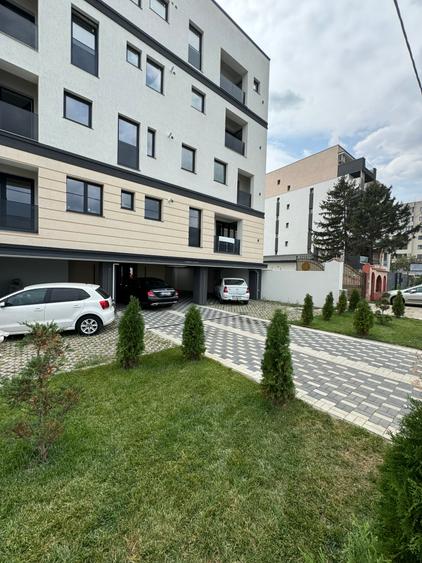 Apartament două camere la cheie și parcare / sector 1/ Colloseum