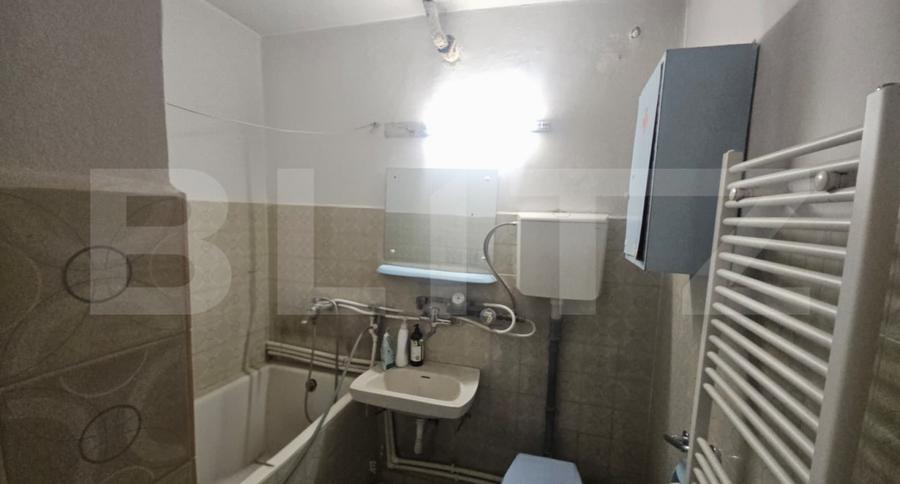 Apartament de vanzare, 47.80 mp, zona Faleza