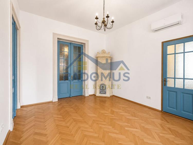 Spațiu Comercial | Centru | 3 Camere | 100 mp | Etaj 500/ Mansarda 400