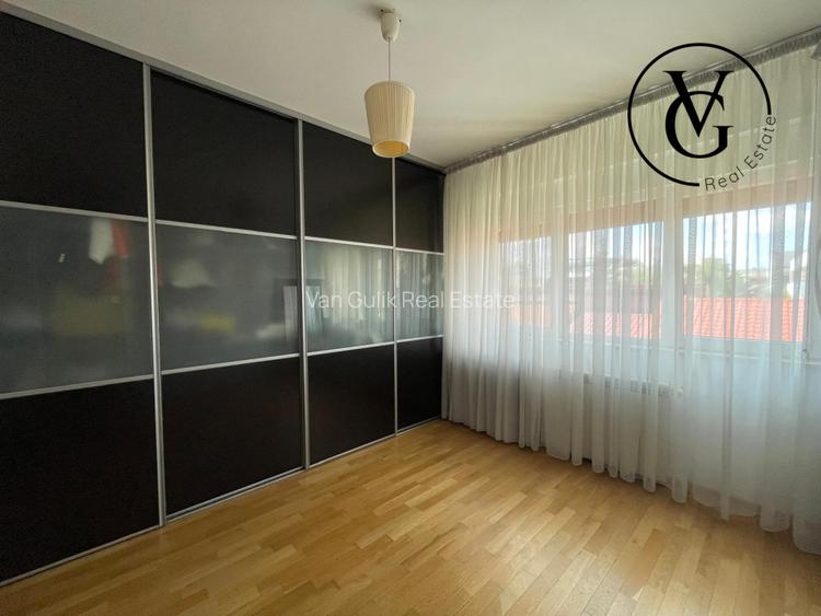 Apartament cu 5 camere si terasa spatioasa + 2 locuri de parcare - 9