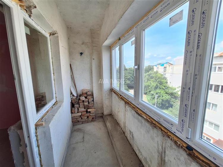 Apartament 3 camere decomandat Mioritei-Bacau - 8