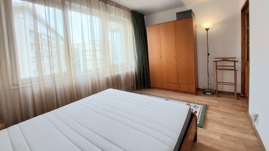 Inchiriere 2 camere: ultracentral-Sala Palatului, decomandat, complet mobilat