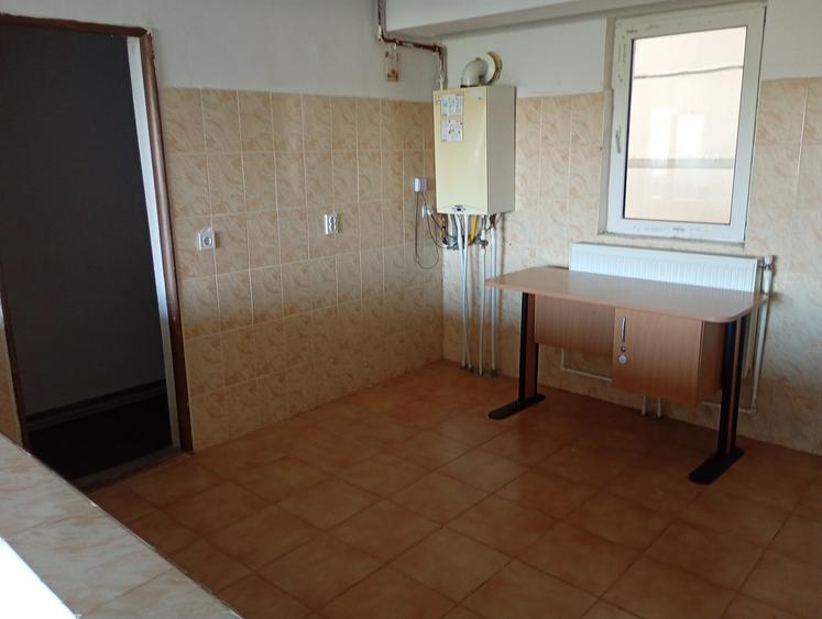 APARTAMENT 3 CAMERE – 91 MP | ETAJ 2 - DN