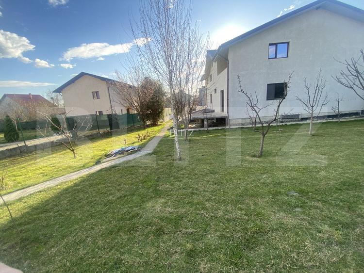 Casa individuala, 419 mp, teren 1100 mp, zona parc Bucov.