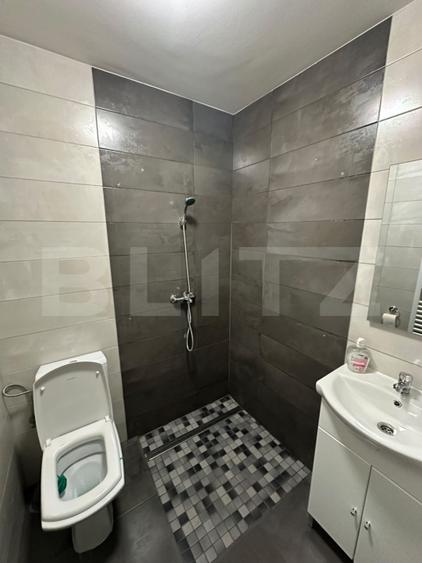 Apartament 3 camere, 100 mp, zona Centrala