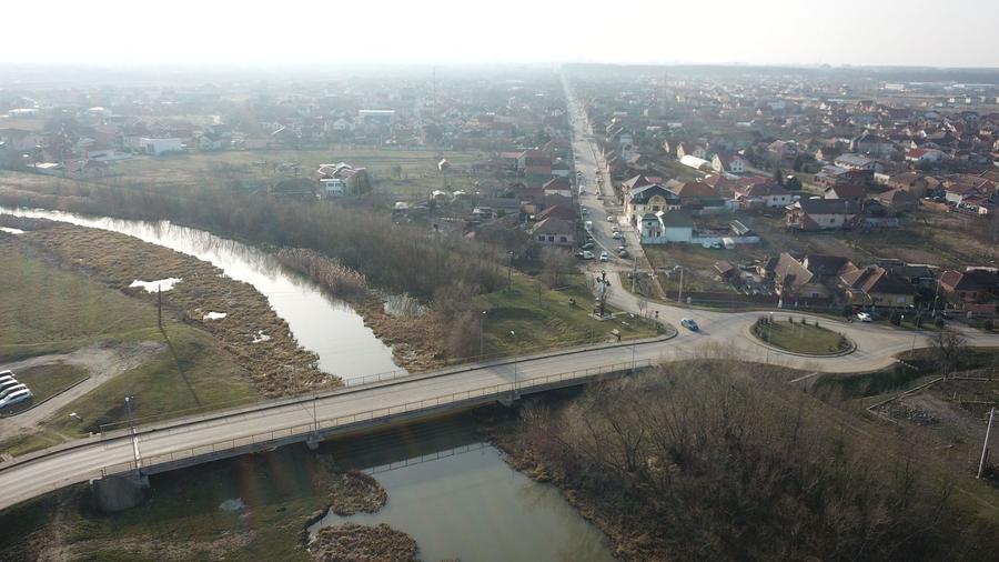 Teren Servicii comerciale GHIRODA- 2.050 mp. dupa canal