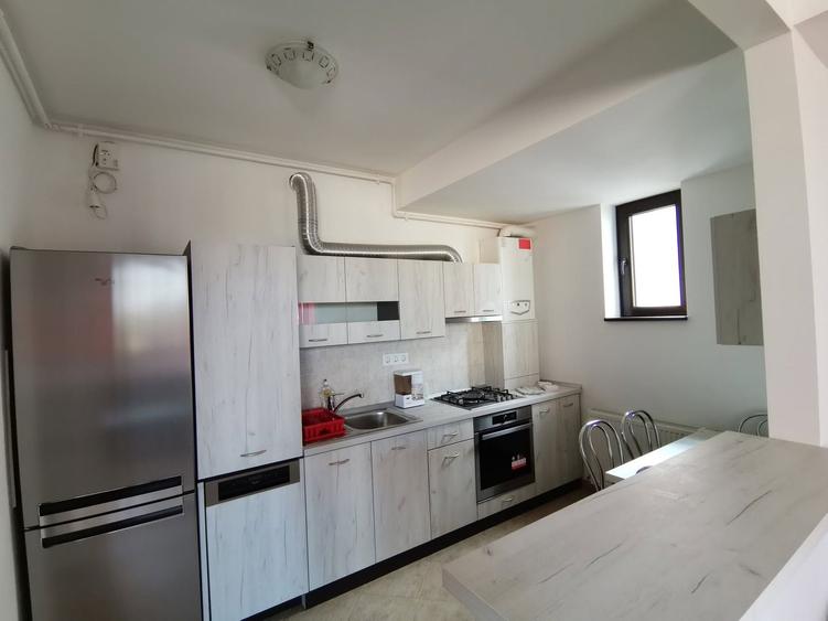 Prima inchiriere- apartament cu 3 camere in zona Prelungirea Ghencea