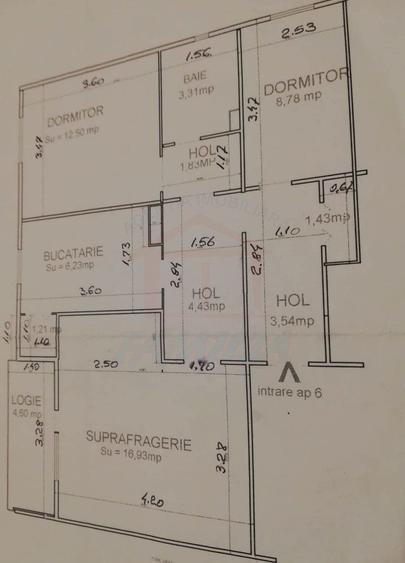 74.900 euro, 3 camere, Centru, etaj 3/4