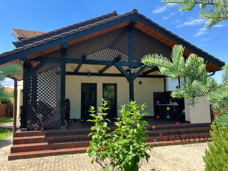 Vanzare Casa Sanpetru