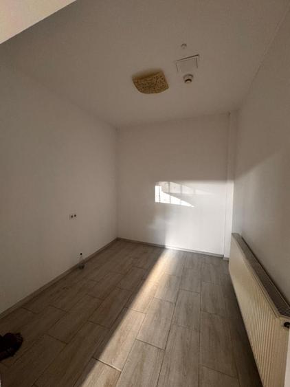 Spatiu Comercial, 508 mp, zona Valea Rosie