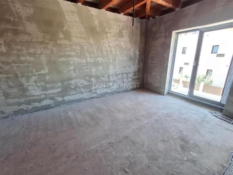 Duplex 4 camere zona Selimbar - 13