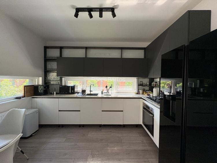 Vila superba 4 camere, Comuna Berceni, metrou Tudor Arghezi - 7