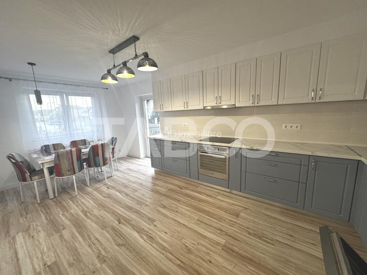 Casa individuala de inchiriat 6 camere 3 bai curte Tineretului Sibiu
