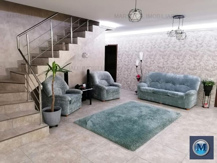 Vila cu 4 camere de vanzare in Strejnicu, 261.3 mp #14109