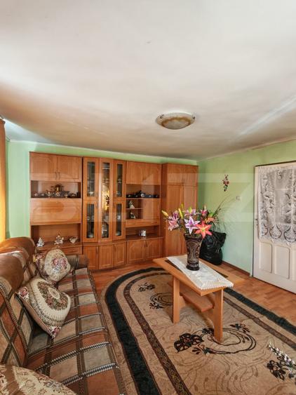 Casa 2 camere, 83 mp, 650 mp teren, in Moldovenesti