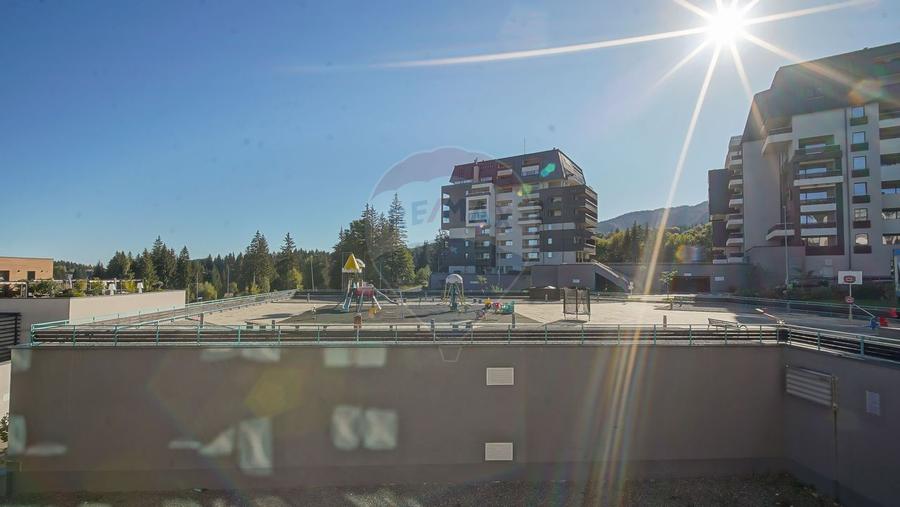 CONFORT, LUMINA SI PRIVELISTI DE POVESTE | APARTAMENT POIANA BRASOV
