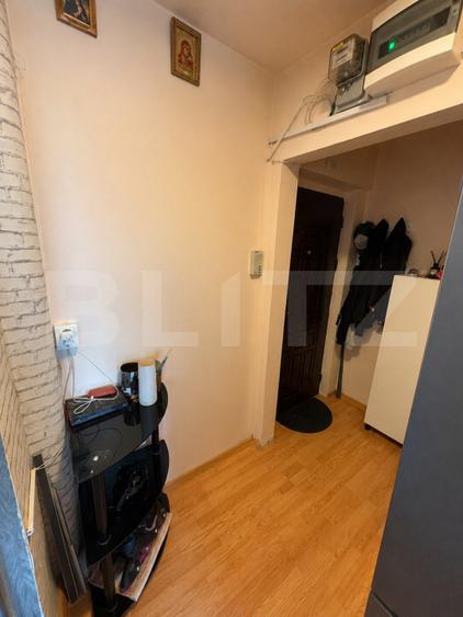 Apartament cu 2 camere, cu parcare și boxă, centrală proprie, Astra