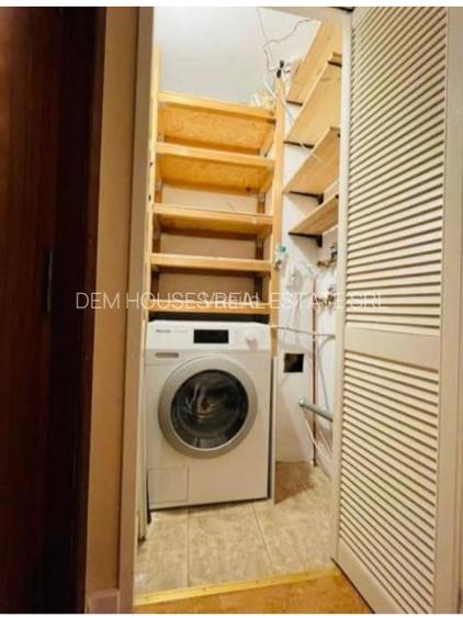 DECEBAL,nestradal,ideal locuit/refugiu urban in centrul capitalei,mobilat,utilat