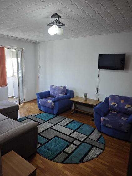 Garsonieră luminoasă cu balcon închis – Obor
